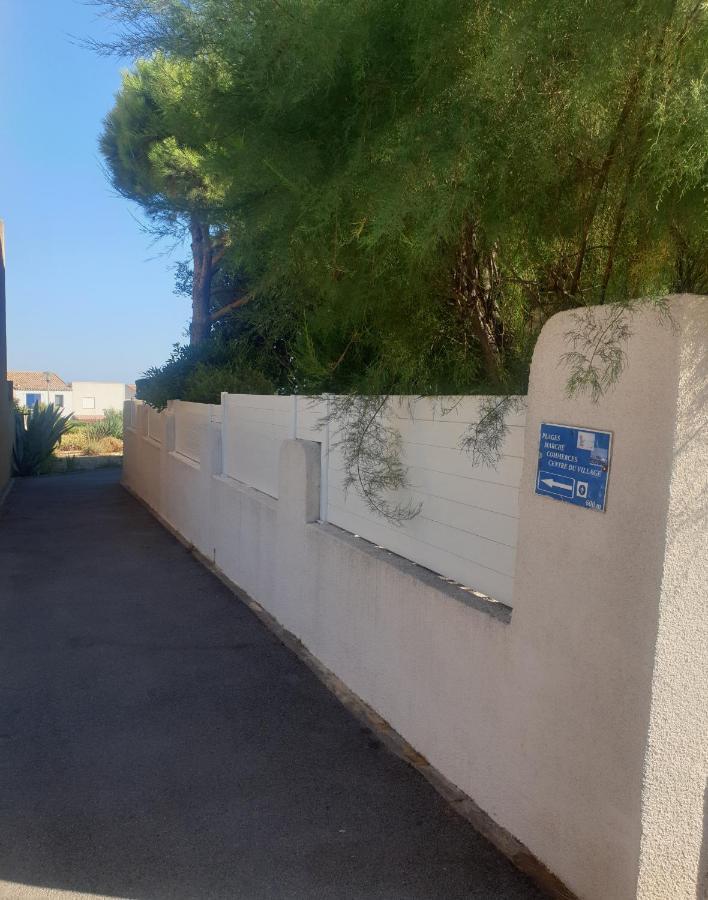 T2 Vue Mer Avec Parking Prive Saint-Pierre-la-Mer  Zewnętrze zdjęcie