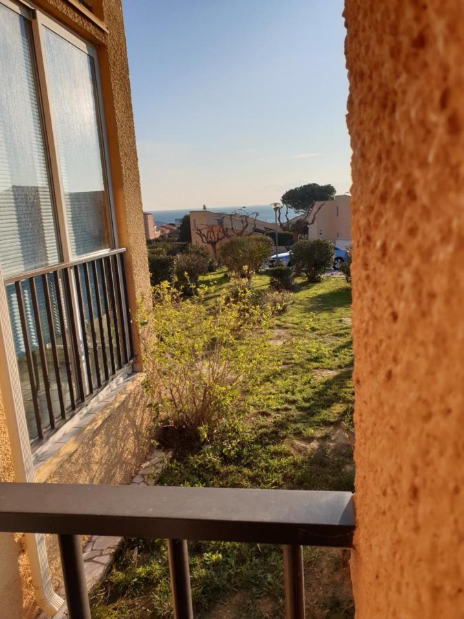 T2 Vue Mer Avec Parking Prive Saint-Pierre-la-Mer  Zewnętrze zdjęcie
