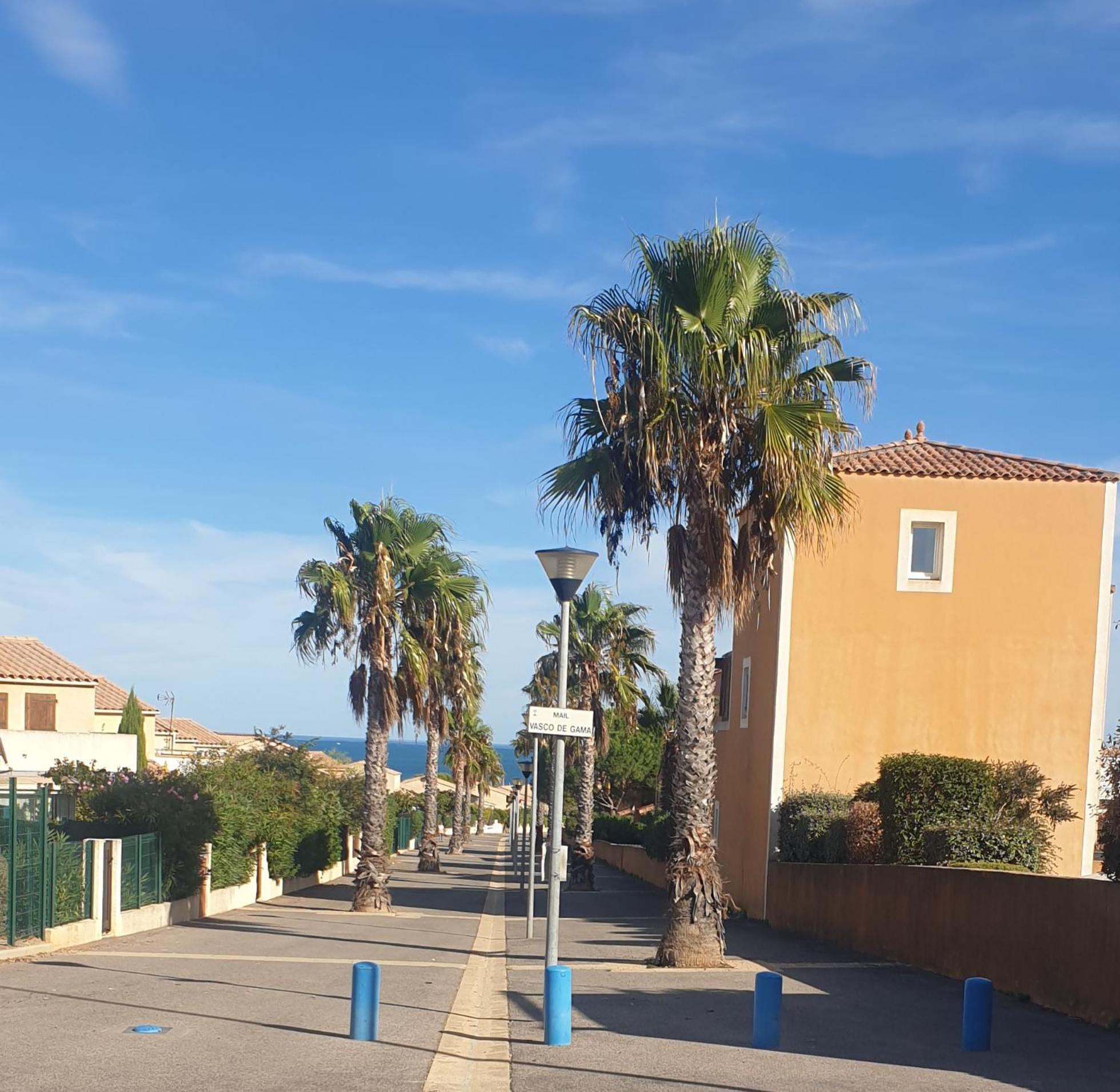 T2 Vue Mer Avec Parking Prive Saint-Pierre-la-Mer  Zewnętrze zdjęcie